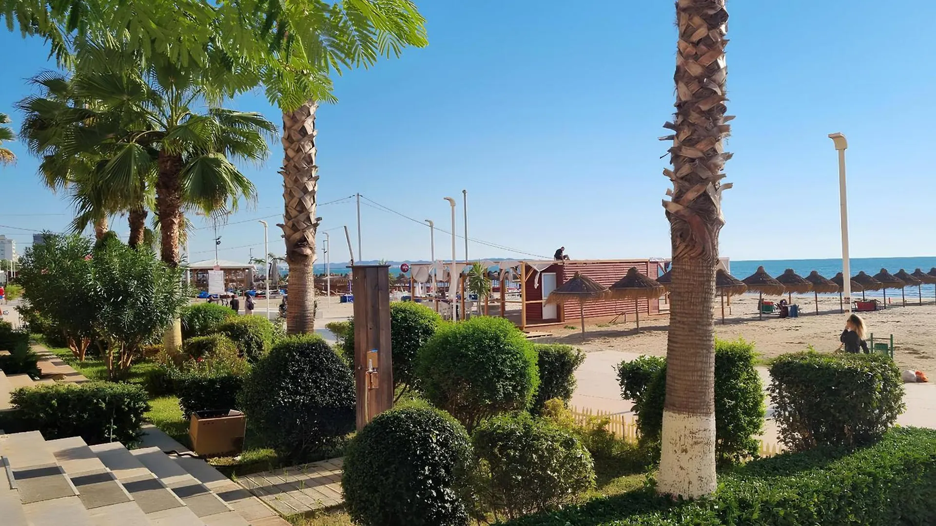 Merville Happy Stay 083 Durres Albania